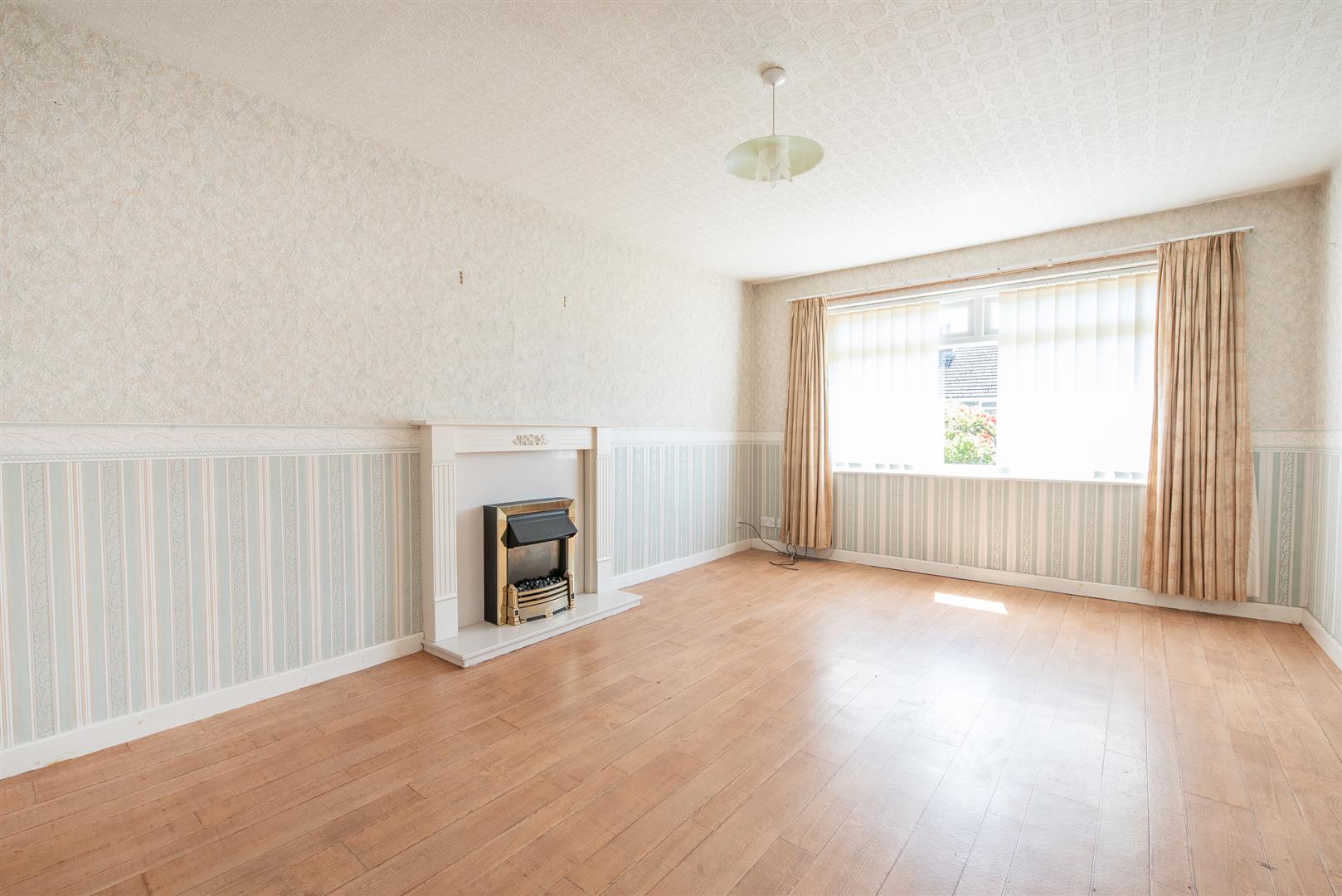 2 bed property in Fairhaven Road, Leyland